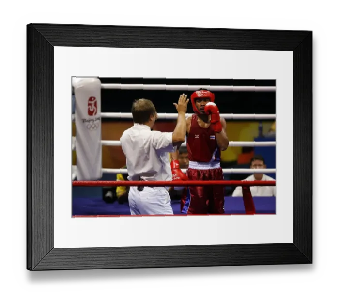 Framed Print : Manus Boonjumnong Framed Print : Manus Boonjumnong