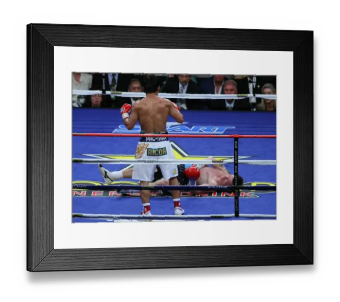 Framed Print : Manny Pacquiao, Ricky Hatton Framed Print : Manny Pacquiao, Ricky Hatton