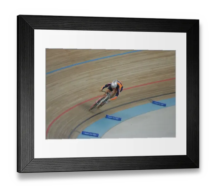 Framed Print : Yvonne Hijgenaar Framed Print : Yvonne Hijgenaar