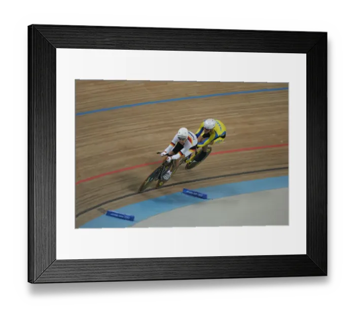 Framed Print : Volodymyr Dyuda & Robert Bartok Framed Print : Volodymyr Dyuda & Robert Bartok