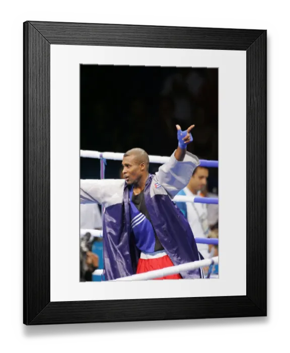 Framed Print : Mario Kindelan Framed Print : Mario Kindelan