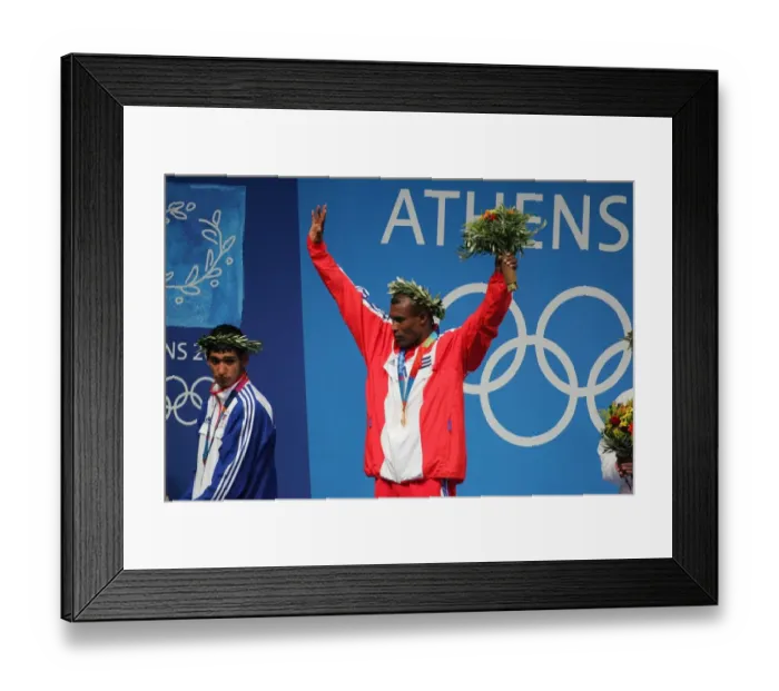 Framed Print : Amir Khan & Mario Kindelan Framed Print : Amir Khan & Mario Kindelan