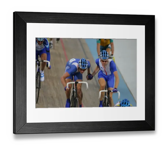 Framed Print : Rob Hayles & Bradley Wiggins Framed Print : Rob Hayles & Bradley Wiggins