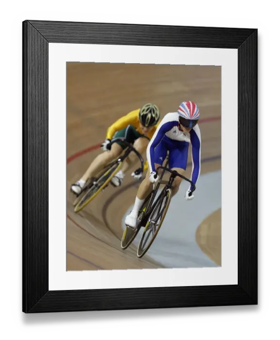 Framed Print : Victoria Pendleton & Anna Mears Framed Print : Victoria Pendleton & Anna Mears
