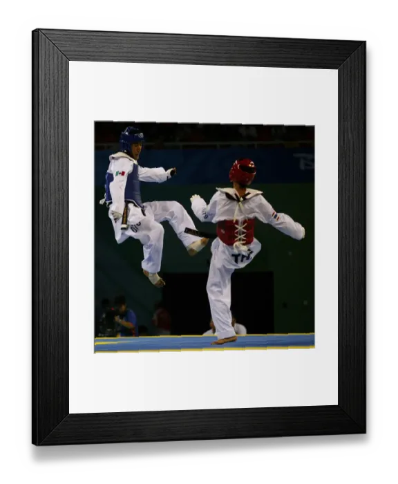 Framed Print : Chutchawal Khawlaor & Guillermo Perez Chutchawal Khawlao Framed Print : Chutchawal Khawlaor & Guillermo Perez Chutchawal Khawlao