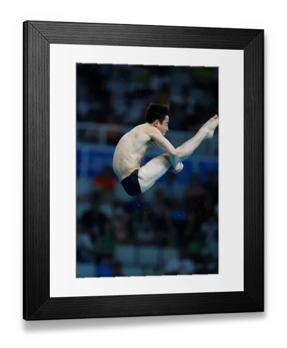 Framed Print : Chon Man Kim Framed Print : Chon Man Kim