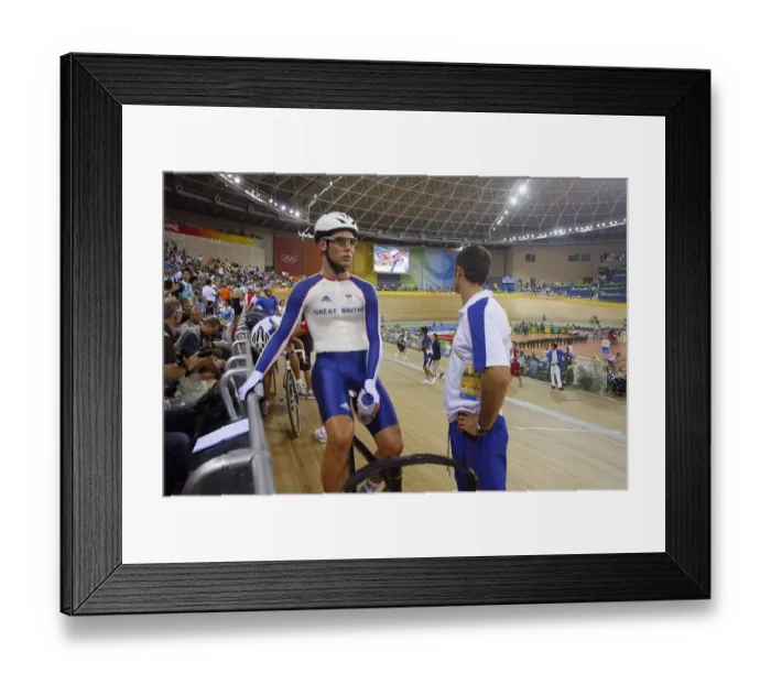 Framed Print : Mark Cavendish & Coach Framed Print : Mark Cavendish & Coach