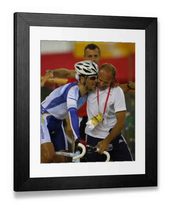 Framed Print : Juan Esteban Curuchet & Coach