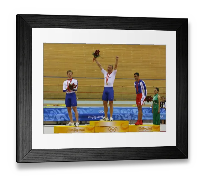 Framed Print : Jason Kenny, Chris Hoy & Maximilian Levy Framed Print : Jason Kenny, Chris Hoy & Maximilian Levy