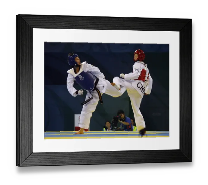 Framed Print : Jingyu Wu & Shu-Chun Yang Framed Print : Jingyu Wu & Shu-Chun Yang