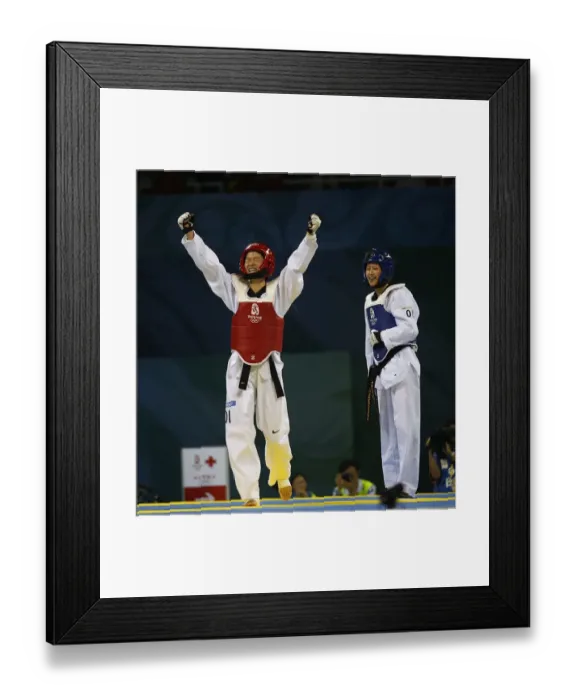 Framed Print : Jingyu Wu & Shu-Chun Yang Framed Print : Jingyu Wu & Shu-Chun Yang