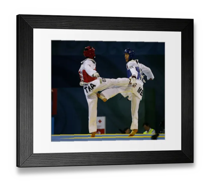 Framed Print : Chutchawal Khawlaor & Guillermo Perez Chutchawal Khawlao Framed Print : Chutchawal Khawlaor & Guillermo Perez Chutchawal Khawlao