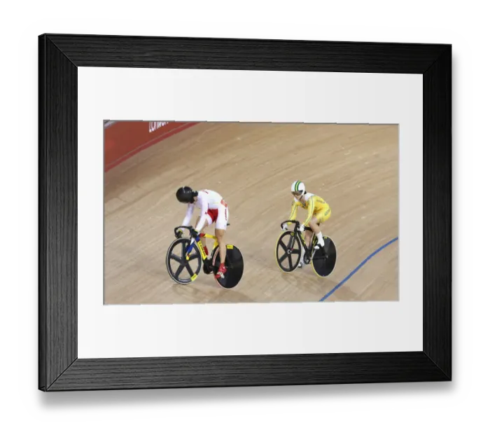 Framed Print : Shuang Guo & Anna Meares