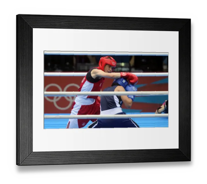 Framed Print : Katie Taylor V Mavzuna Chorieva