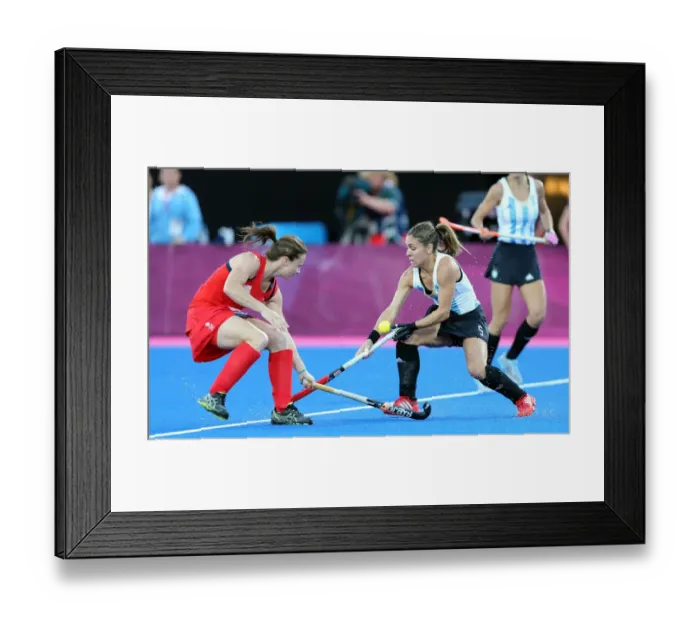 Framed Print : Sarah Thomas & Macarena Rodriguez Perez Framed Print : Sarah Thomas & Macarena Rodriguez Perez