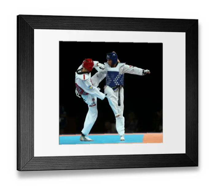 Framed Print : Servet Tazegul V Hryhori Husarov Framed Print : Servet Tazegul V Hryhori Husarov