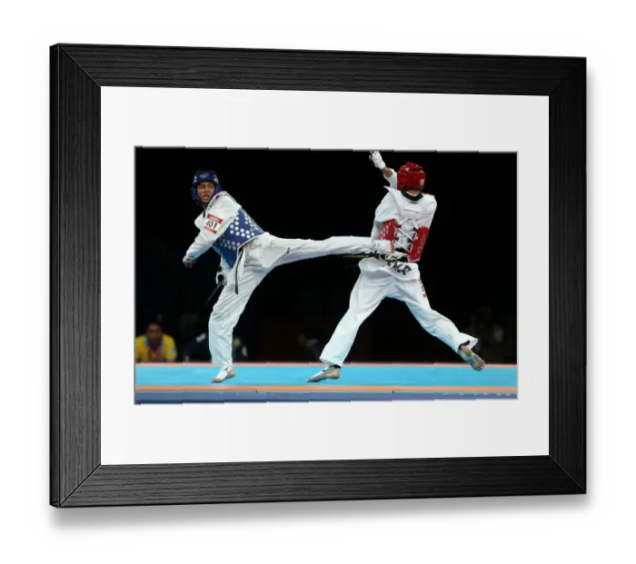 Framed Print : Servet Tazegul V Hryhori Husarov