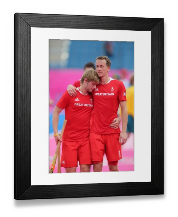Framed Print : Dan Fox & Ashley Jackson Framed Print : Dan Fox & Ashley Jackson