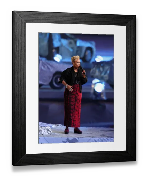 Framed Print : Emile Sande Framed Print : Emile Sande