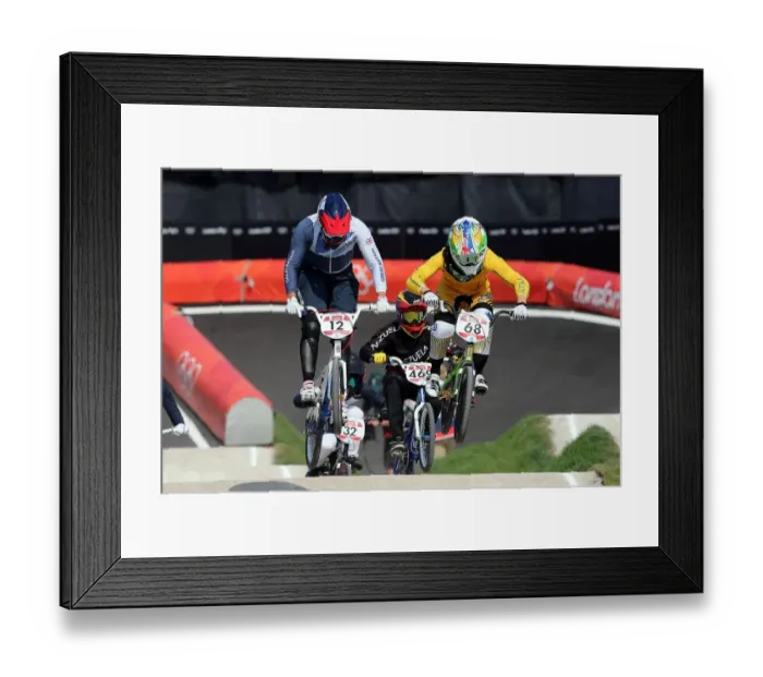 Framed Print : Shanaze Reade Framed Print : Shanaze Reade
