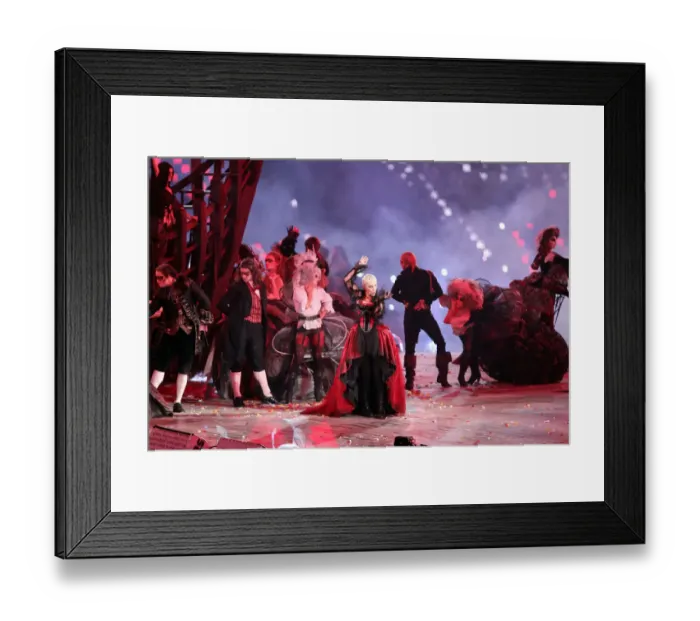 Framed Print : Annie Lennox Framed Print : Annie Lennox