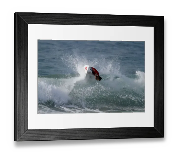 Framed Print : Travis Logie