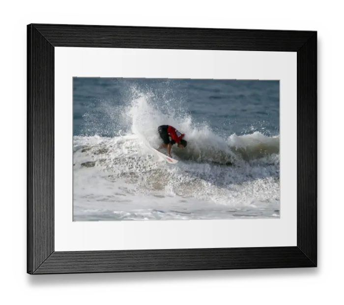 Framed Print : Travis Logie