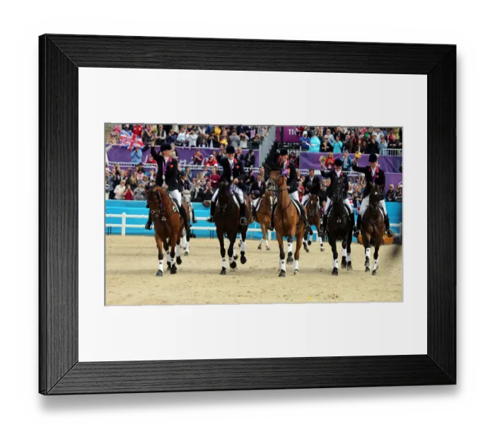 Framed Print : Zara Phillips, Mary King, Kristina Cook, Nicola Wilson Framed Print : Zara Phillips, Mary King, Kristina Cook, Nicola Wilson