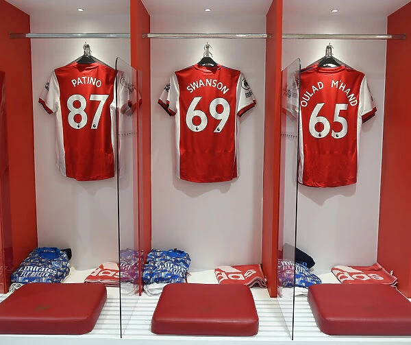 Arsenal Changing Room: Patino, Swanson, and Salah-Eddine's Shirts Before Arsenal vs. Leeds United (2021-22)
