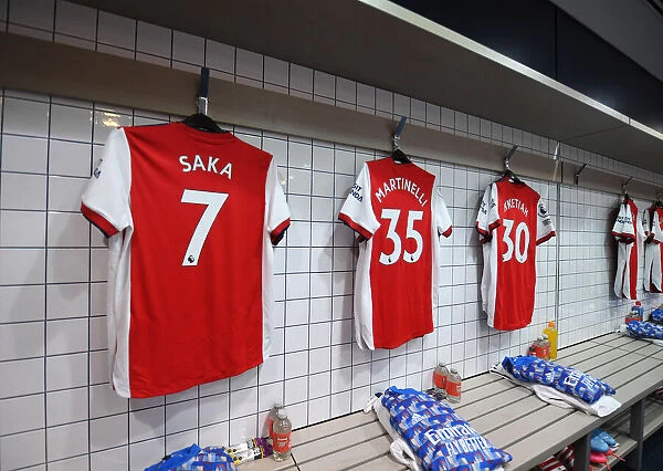 Arsenal Players Shirts in the Changing Room Before Tottenham Clash (2021-22)