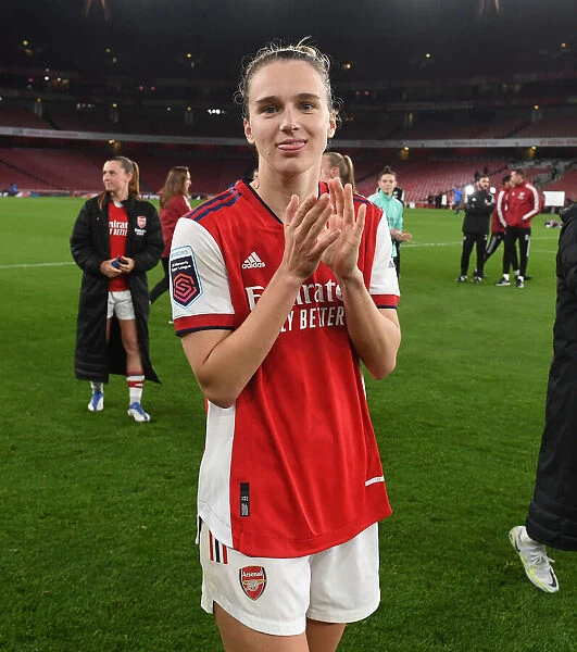 Vivianne Miedema's Emotional Reaction: Arsenal Women's Thrilling FA WSL Victory Over Tottenham Hotspur
