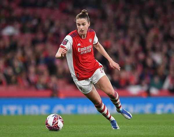 Vivianne Miedema's Unstoppable Display: Arsenal Women's Victory Over Tottenham in WSL