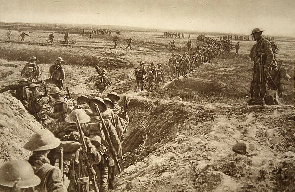 British infantry move forward in the advance on Cambrai, 1914-19 (b  /  w photo)