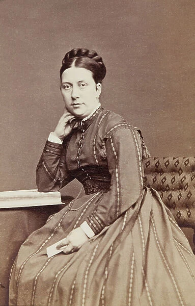 Portrait of Janet Patey (Janet Patey-Whytock), 1860s (b / w photo)