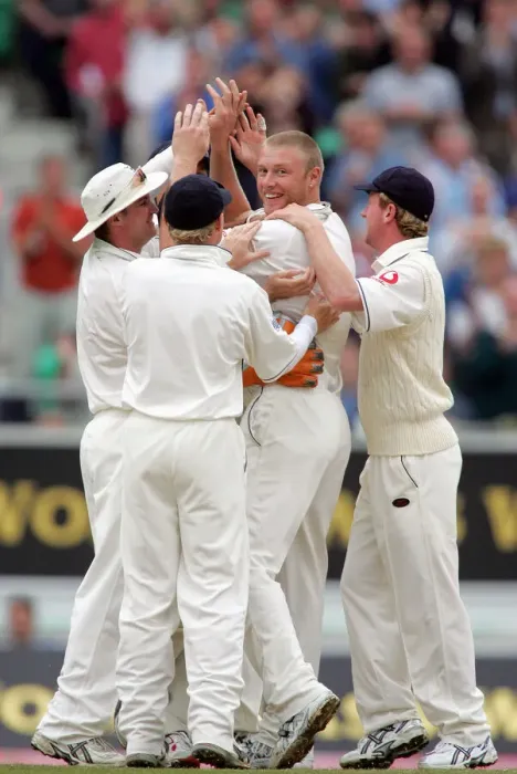 Framed Print : Andrew Flintoff & Team Celebrate
