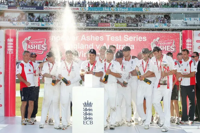 Framed Print : Andrew Strauss & England Framed Print : Andrew Strauss & England