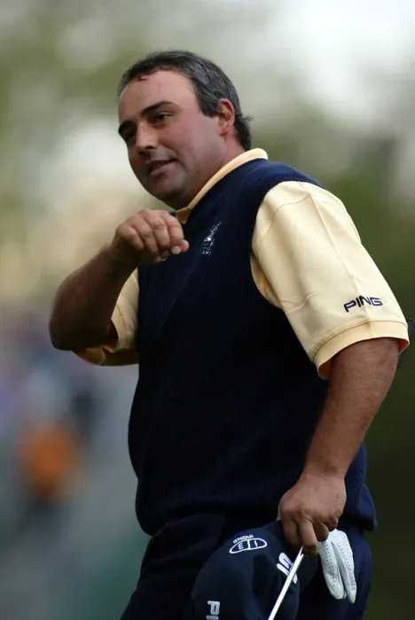 Framed Print : Angel Cabrera
