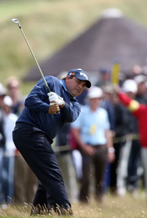 Framed Print : Angel Cabrera Plays Left Handed From Impossible Lie On 7th Framed Print : Angel Cabrera Plays Left Handed From Impossible Lie On 7th