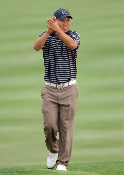 Framed Print : Anthony Kim Applauds The Fans Framed Print : Anthony Kim Applauds The Fans