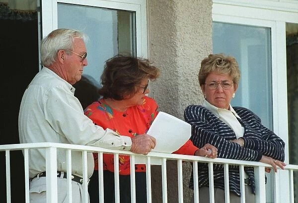 Arnold Palmer & Wife