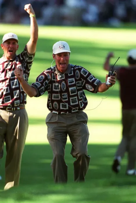 Framed Print : Ben Crenshaw Celebrates Framed Print : Ben Crenshaw Celebrates