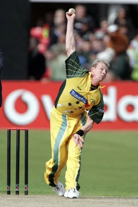 Framed Print : Brett Lee Australia Leicestershire V Australia Grace Road, Leicester 11 June 2005 Date Framed Print : Brett Lee Australia Leicestershire V Australia Grace Road, Leicester 11 June 2005 Date