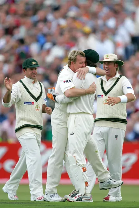 Framed Print : Brett Lee & Adam Gilchrist