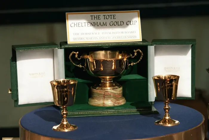 Framed Print : Cheltenham Gold Cup