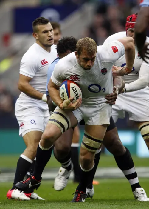 Framed Print : Chris Robshaw On The Ball