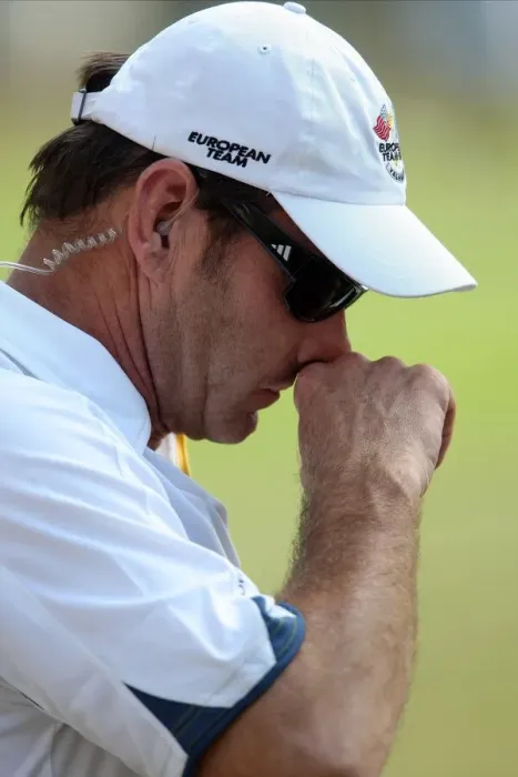 Framed Print : A Dejected Nick Faldo Framed Print : A Dejected Nick Faldo