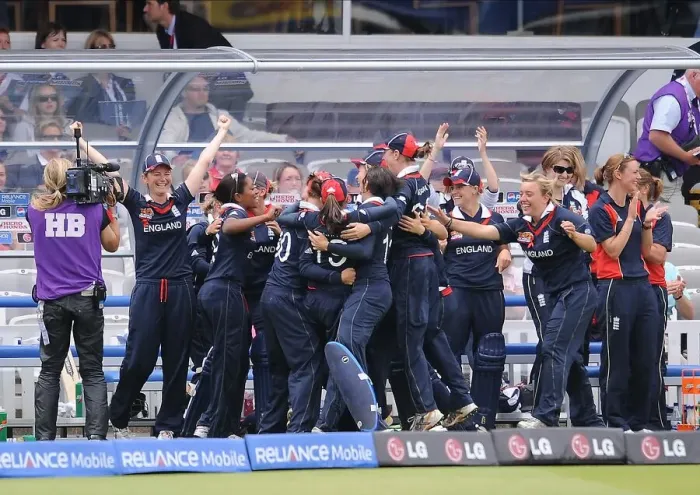 Framed Print : Englad Team Celebrate Win Framed Print : Englad Team Celebrate Win