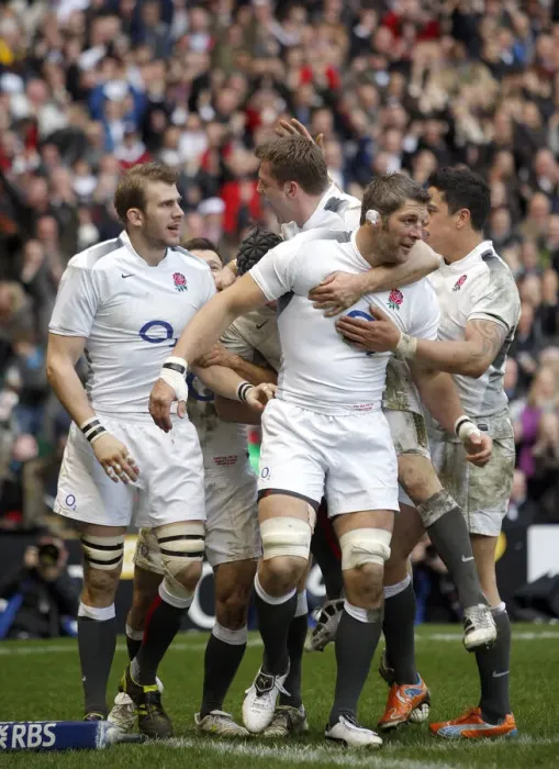 Framed Print : England Celebrate Tom Croft Try Framed Print : England Celebrate Tom Croft Try