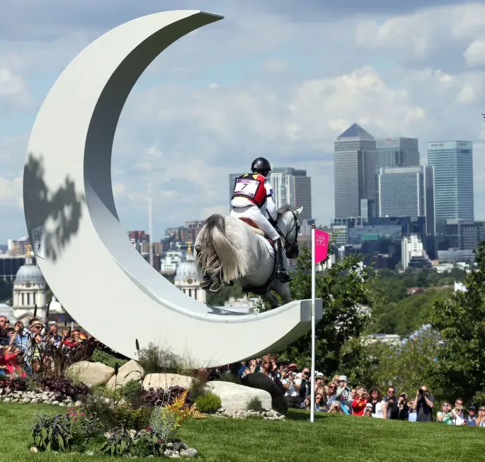 Framed Print : Equestrian Cross Country With London Skyline Framed Print : Equestrian Cross Country With London Skyline