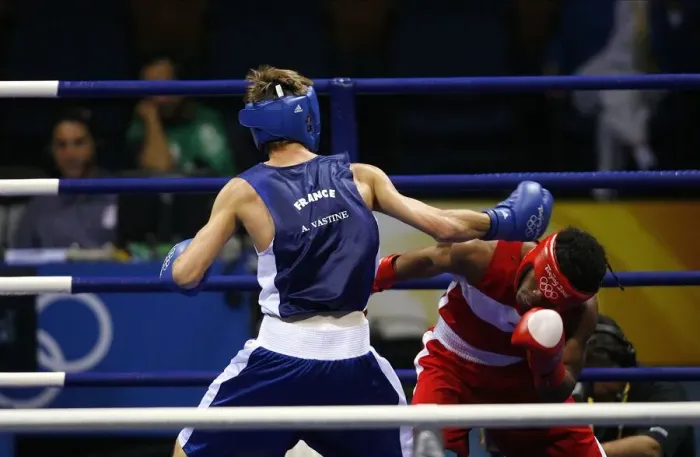 Framed Print : Felix Diaz V Alexis Vastine Framed Print : Felix Diaz V Alexis Vastine